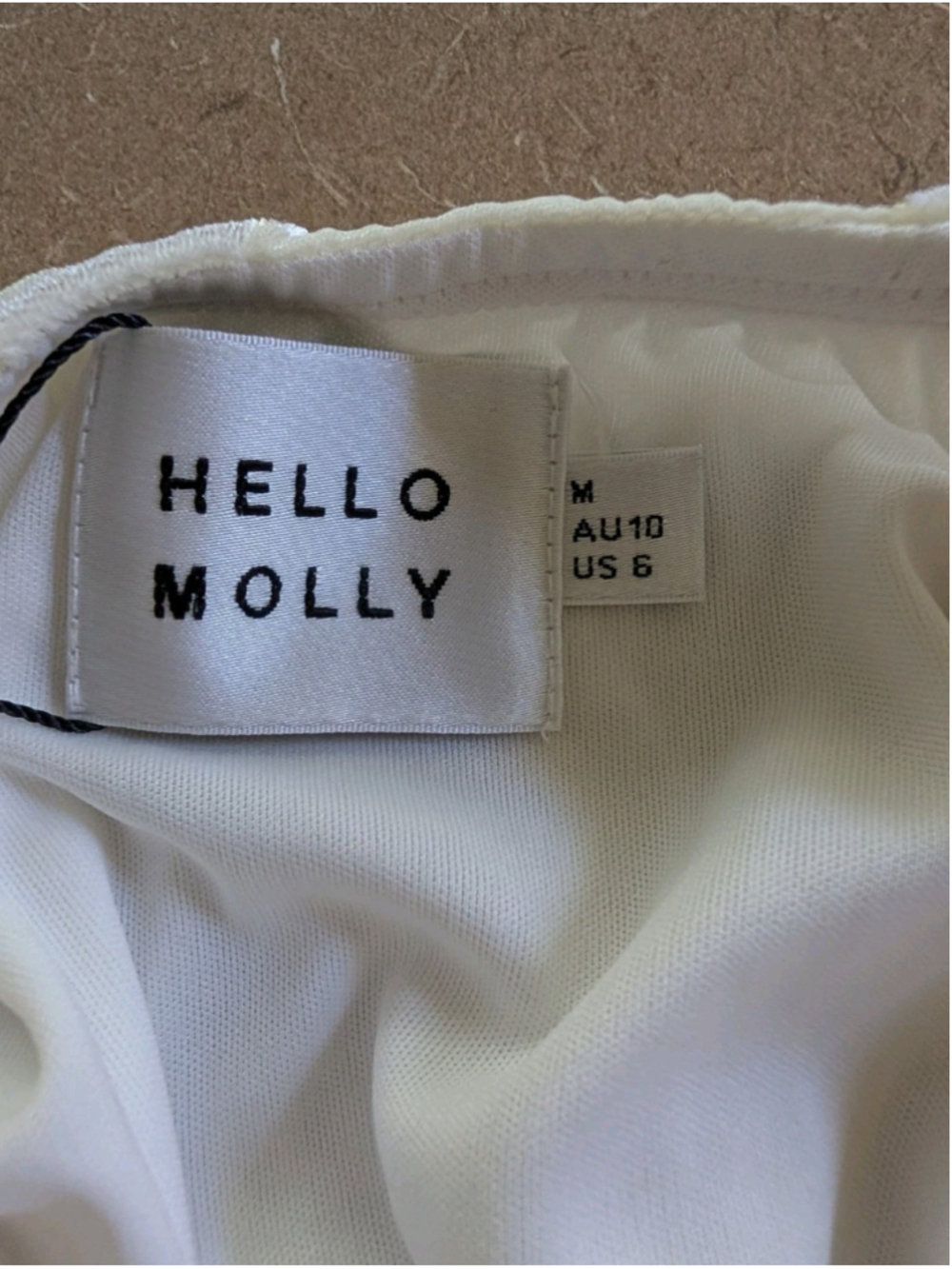 Hello Molly Maxi Dress Size 6 Eggshell Floral Embossed Halter Keyhole NWT Formal - Picture 8 of 12